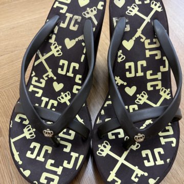 Босоножки через палец