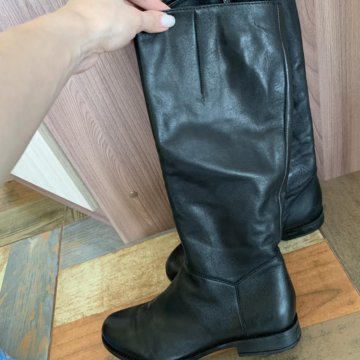 Сапоги женские демисезонные натуральная кожа 39 р