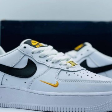 Кроссовки Новые Nike air Force 1
