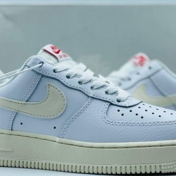 Кроссовки Новые Nike air Force 1