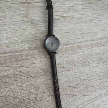 Часы женские Fossil новые
