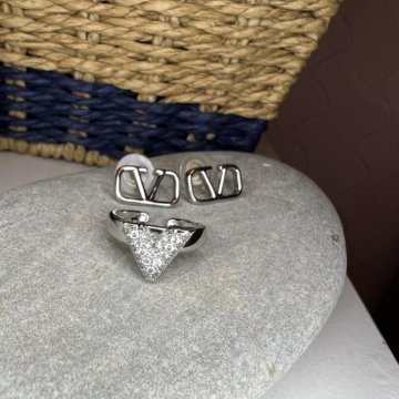 Набор кольцо и серьги Valentino