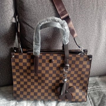 Сумка реплика LV новая для модницы)