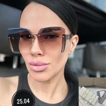 Солнцезащитные очки Dior
