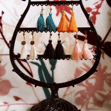 Серьги-кисти