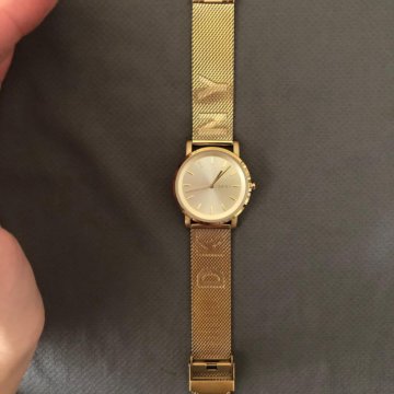 Часы наручные