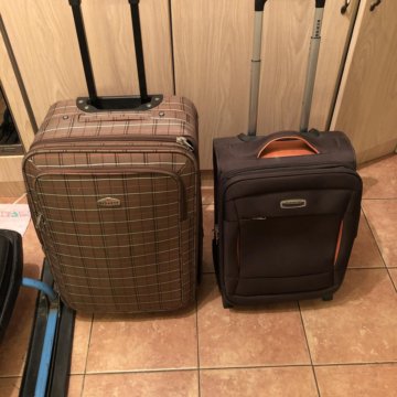 Чемоданы дорожные