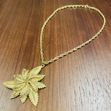 Кулон на цепочке Англия винтаж позолота