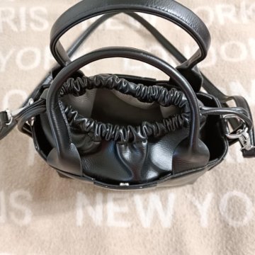 Женская сумка! Новая!!