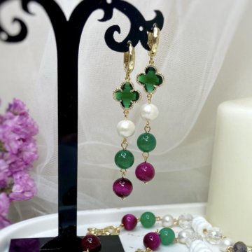 Серьги с натуральными камнями. Серьги с клевером.