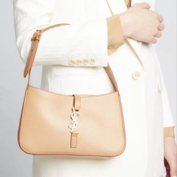 Сумочка Yvevs Saint Laurent