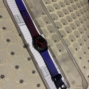 Часы женские SWATCH