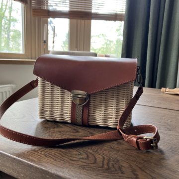 Плетеная сумка