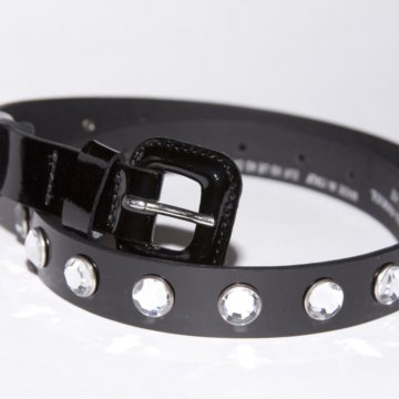 Черный лаковый ремень женский новый