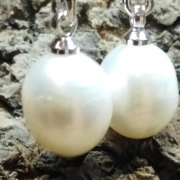 Серьги с жемчугом классические