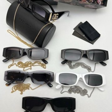 Солнцезащитные очки Dolce & Gabbana с цепочкой