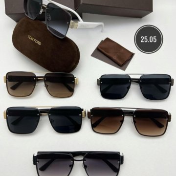 Солнцезащитные очки Tom Ford унисекс