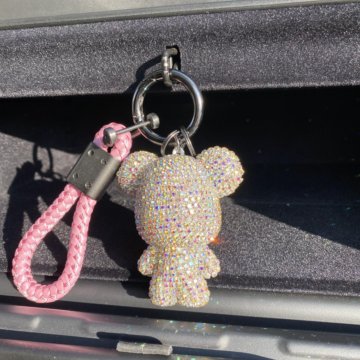 Брелок мишка со страхами