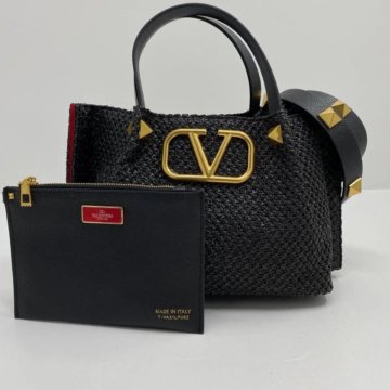 Женские Сумки Valentino