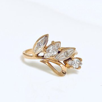 Золотое кольцо с фианитами