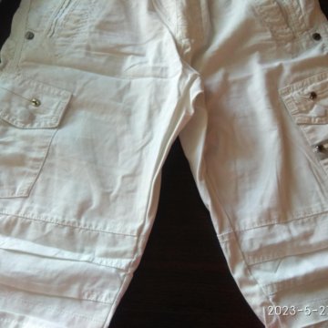 Белые бриджи