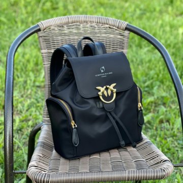 Рюкзаки PINKO 