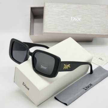 Очки солнцезащитные Dior