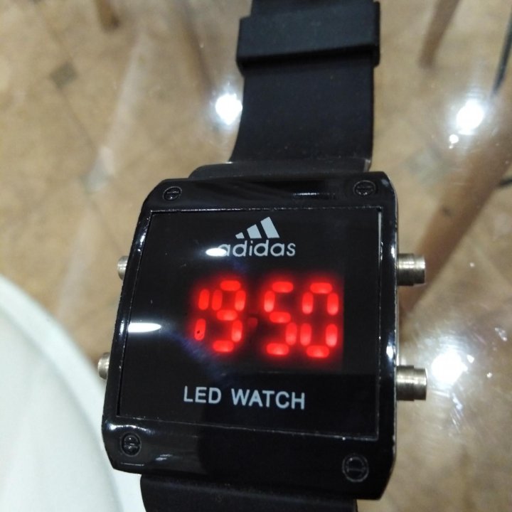 Led-Часы ADIDAS