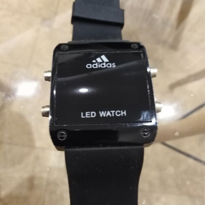 Led-Часы ADIDAS