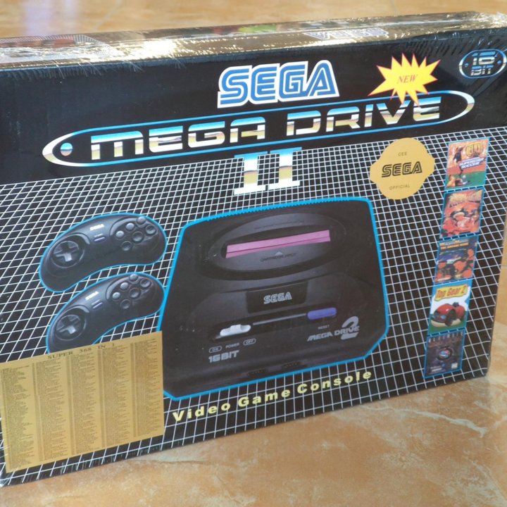 Игровая приставка SEGA