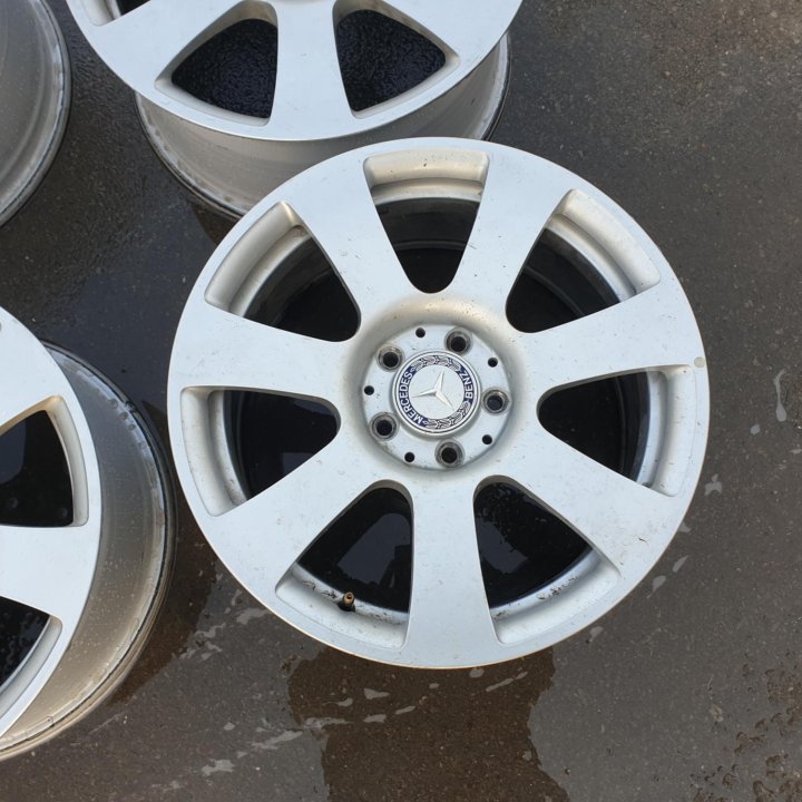 Диски кованые ориг. б-у Mercedes R17 5x112 4-2-1шт