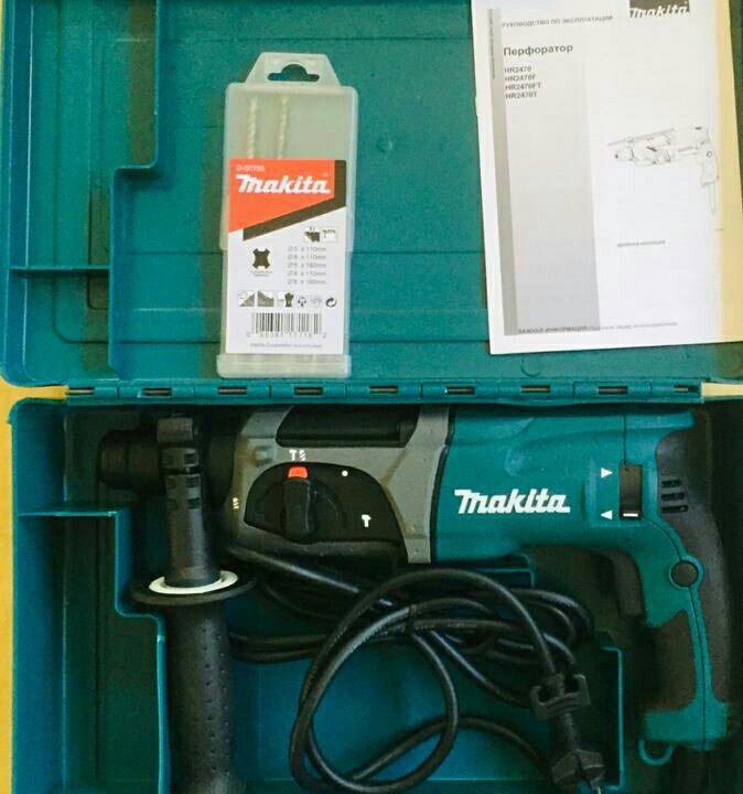 Перфоратор Makita HR2470