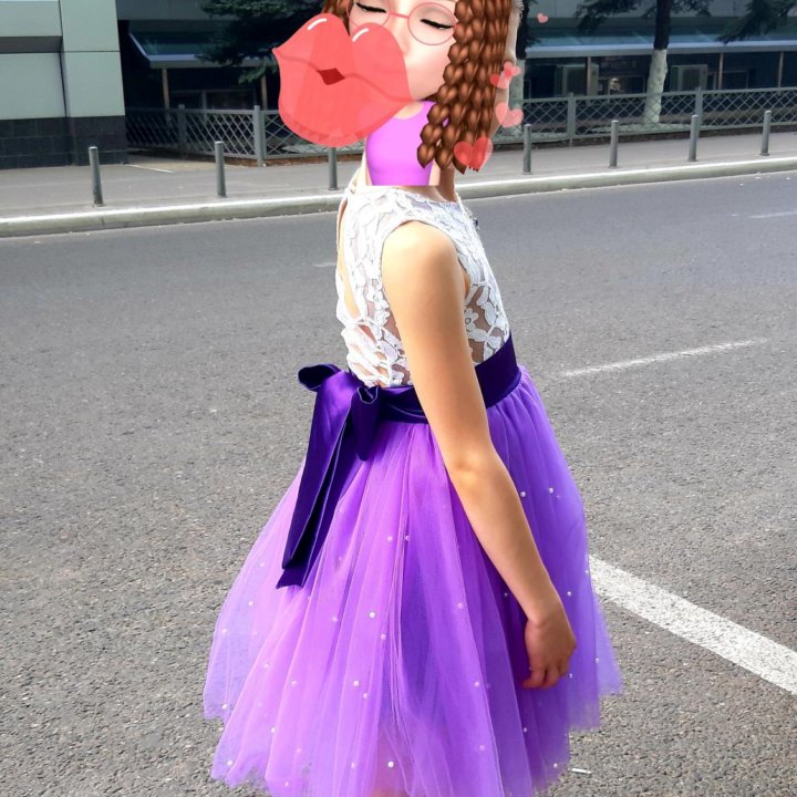 Платье нарядное