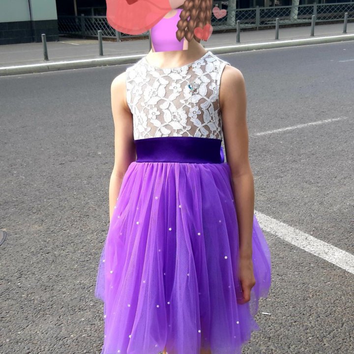 Платье нарядное