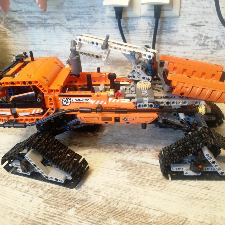 Lego technic 42038 Арктический вездеход.