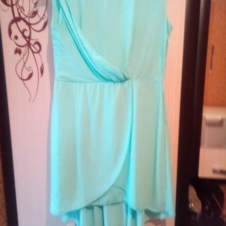 Женское платье