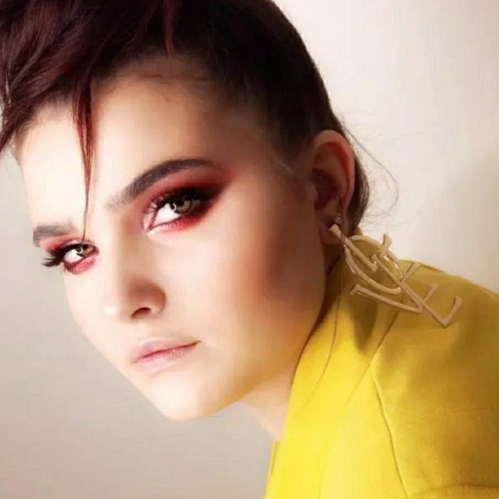 Крупные стильные серьги