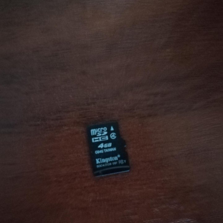 Продам 2 Карты памяти MicroSD