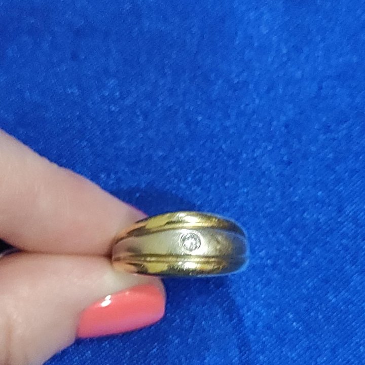 Кольцо золотое