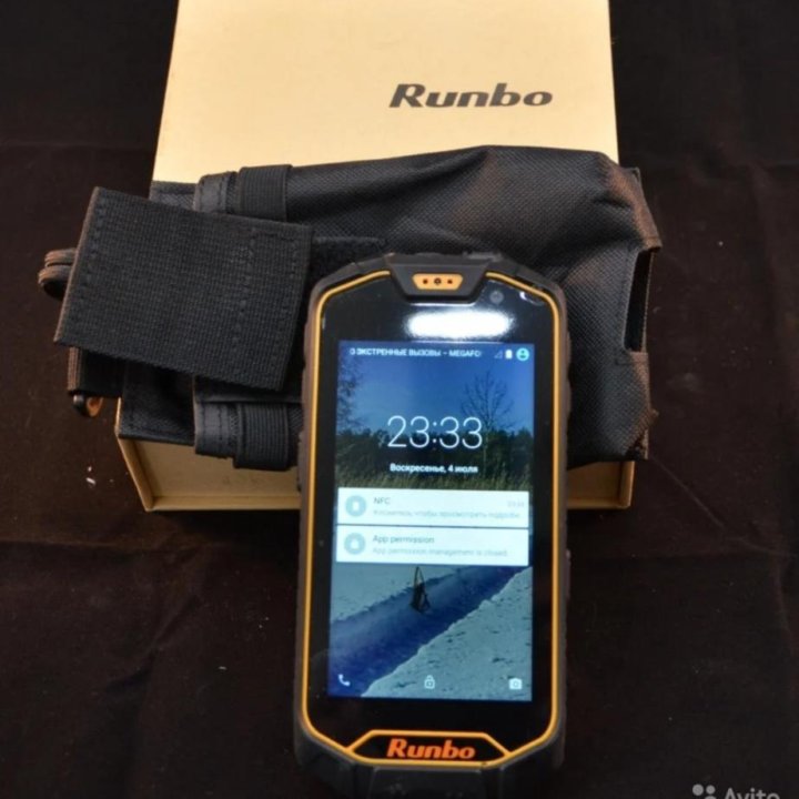 Runbo Q5 LTE