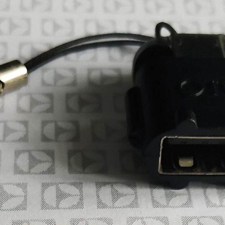 Переходник USB/microUSB OTG.