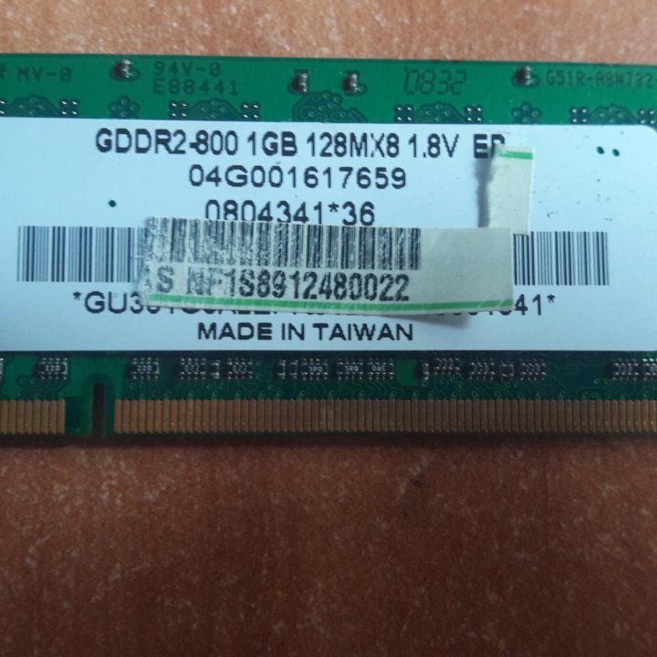 Планка оперативки ddr2 800