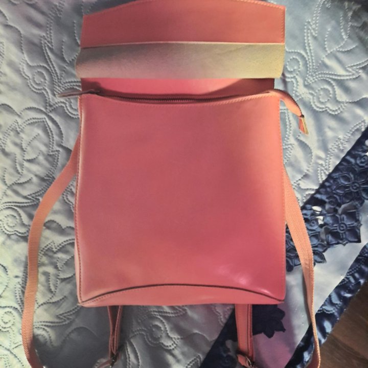 Кожаный рюкзак.