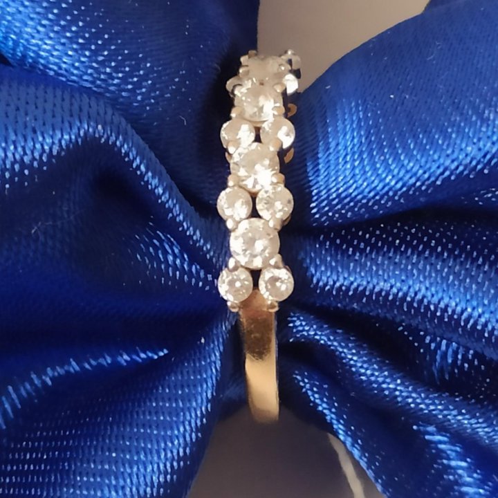 Кольцо золотое