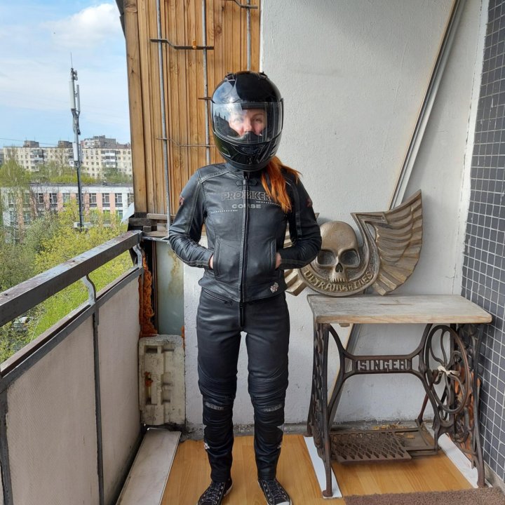 Мотокостюм женский кожаный,раздельный PROBIKER.