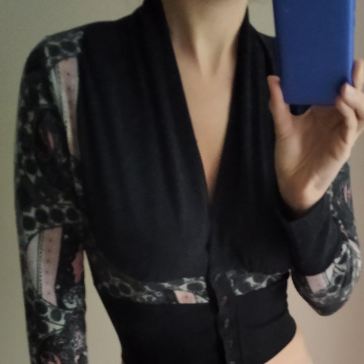 Кофта укороченная