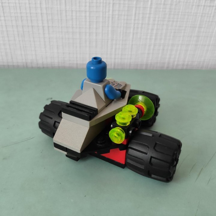 Lego cyborg scout