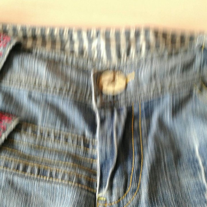 Шорты джинсовые