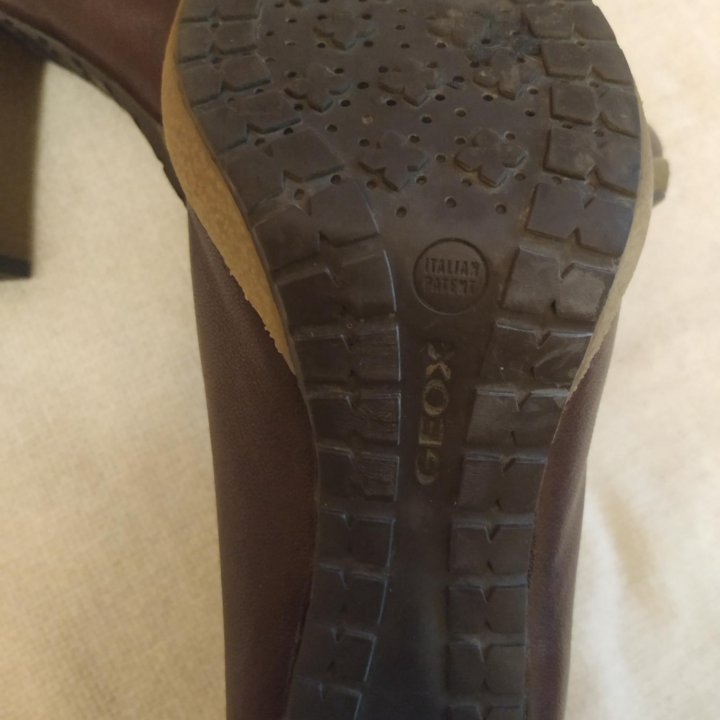 Ботильоны GEOX