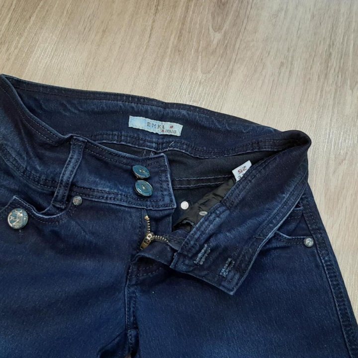 Новые джинсы Emka Jeans